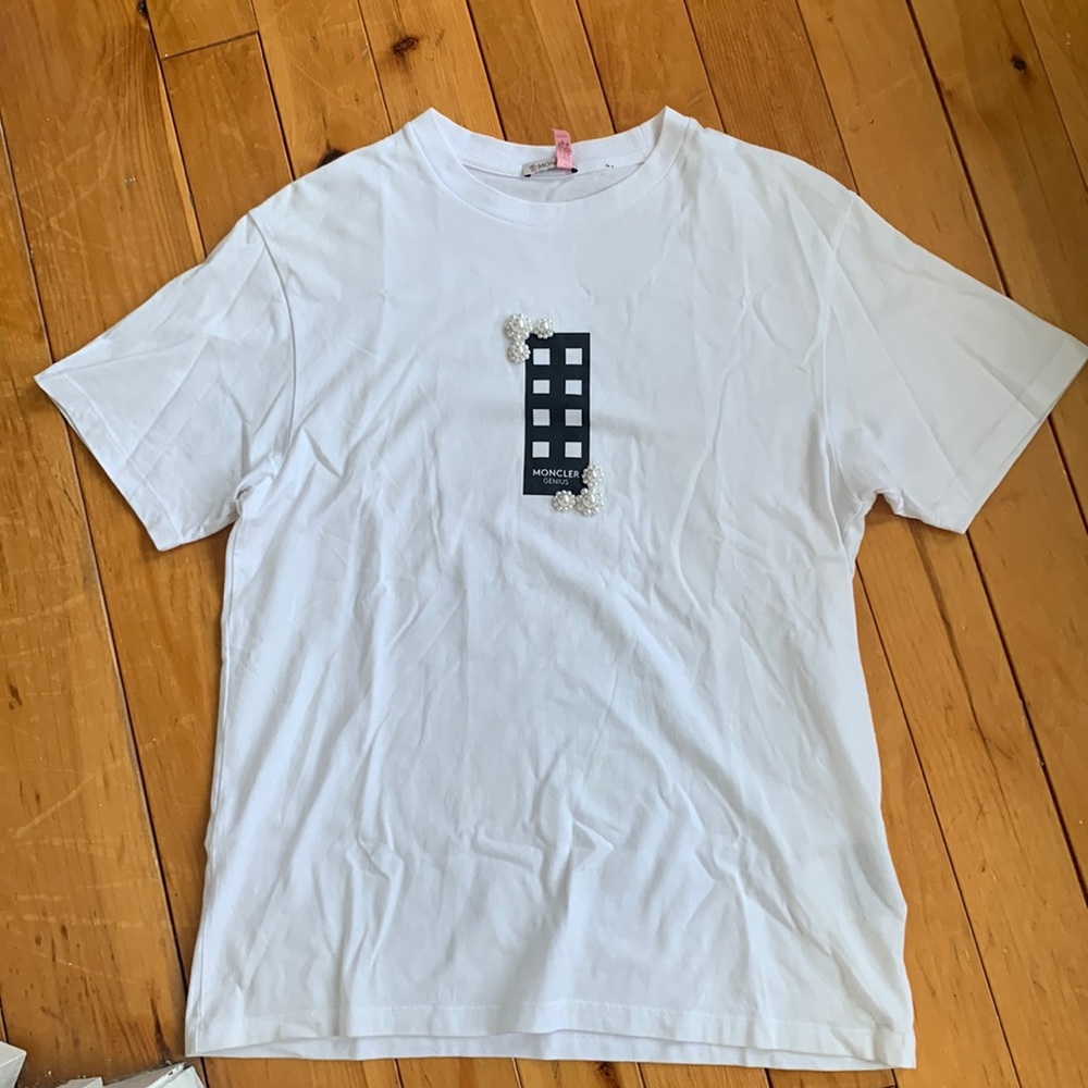 Moncler Genius | White tshirt with pearl detail
